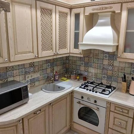 Апартаменты Дворец Спорта Kiev Buitenkant foto